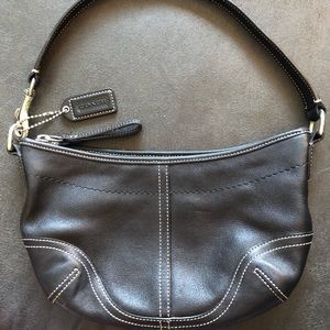 COACH Soho Small black leather purse - EUC